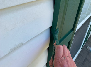 Interior painting with clean lines